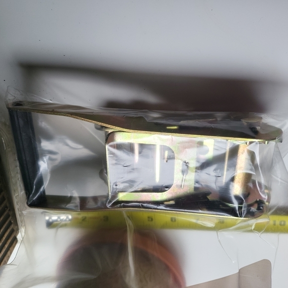 RATCHET - Picture 3 of 3